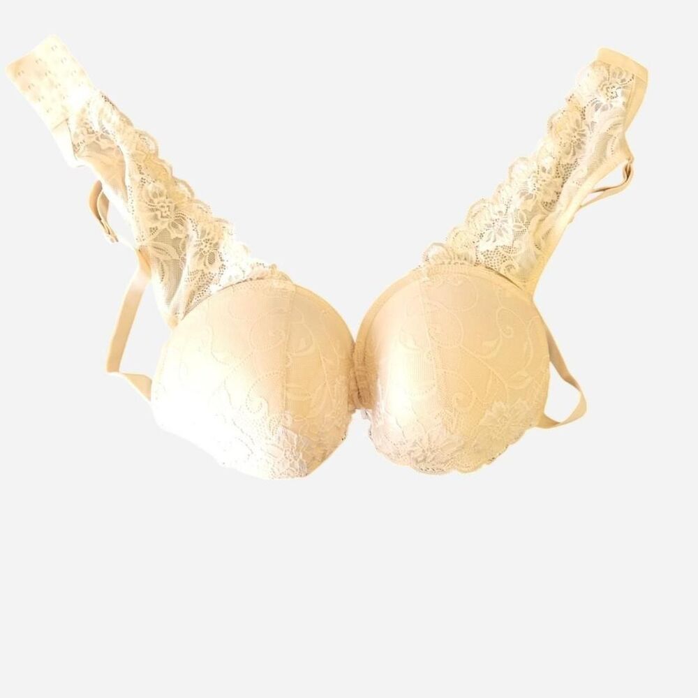 No-brand Women's Tan and Cream Bra